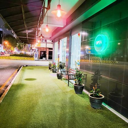 Lovita Hotel קואנטאן מראה חיצוני תמונה